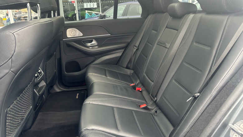 Mercedes-Benz GLE 300d 4Matic AMG Line Prem Plus 5dr 9G-Tronic Diesel Estate